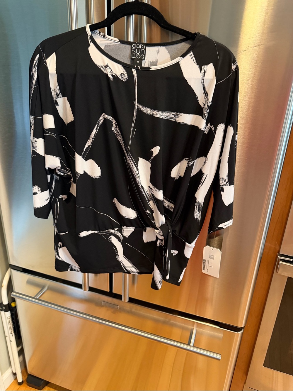 Clara Sun Woo Black and White Abstract Twist-Front Blouse